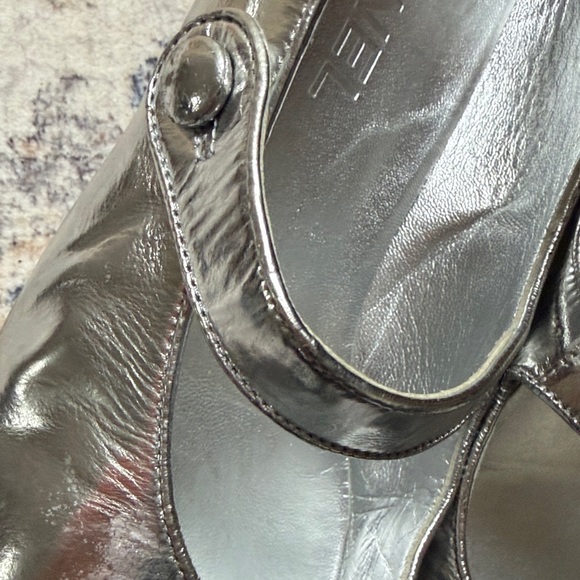 Chanel Metallic Goatskin Mary Janes size 39 - Picture 6 of 15